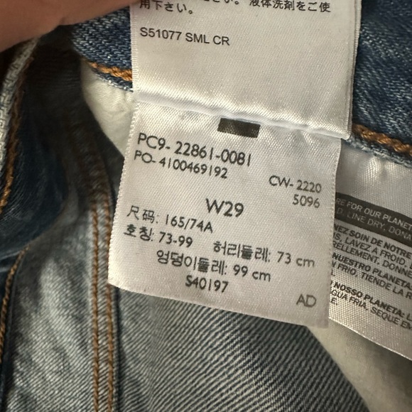 Levi's Wedgie Button Fly Distressed Jeans Size 29 - Picture 3 of 10